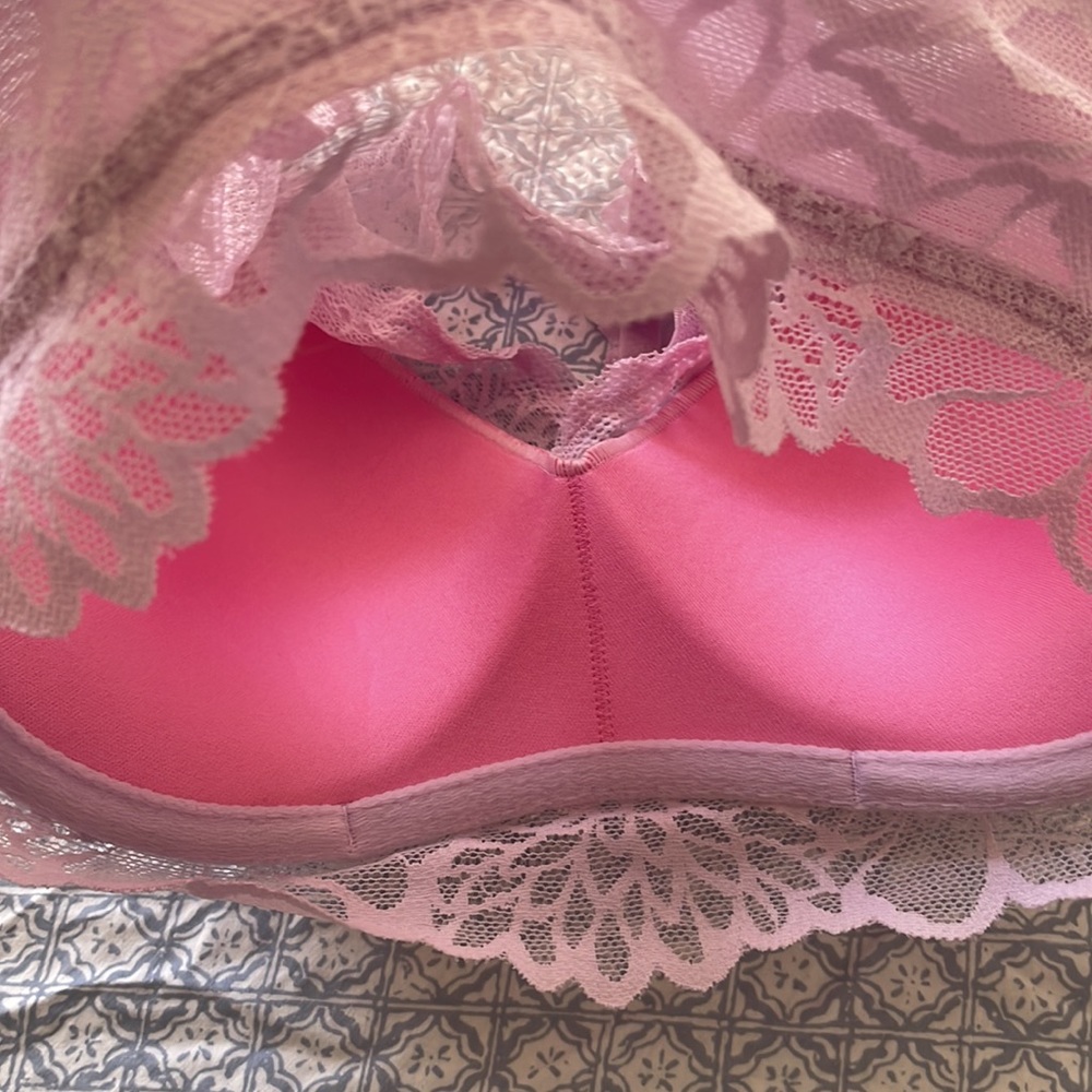 Bundle of 2 NWOT Victoria’s Secret PINK Lace Bras / Bralettes - Picture 7 of 12